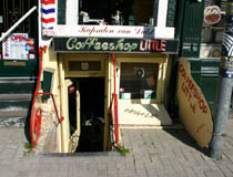 Coffeeshop Little Entrance