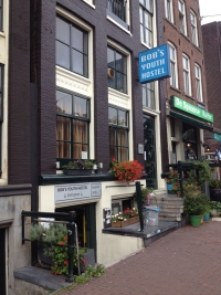 Bob’s Youth Hostel Amsterdam Location