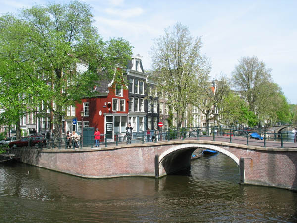 Reguliersgracht Bridge to Red House Amsterdam