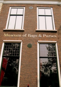 Purse Museum Building