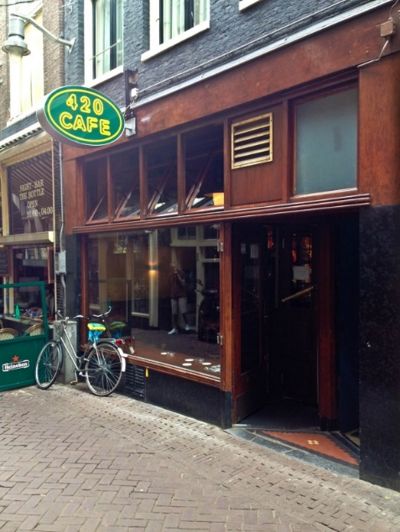 Amsterdam coffeeshop 420 cafe entrance
