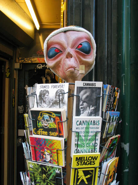 Free Adam Coffeeshop Alien Amsterdam