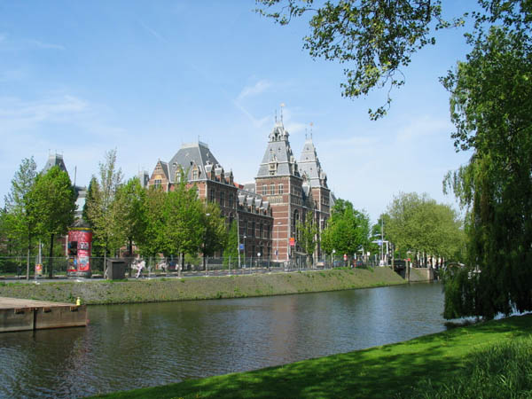 Museum Rijksmuseum Canal View Amsterdam