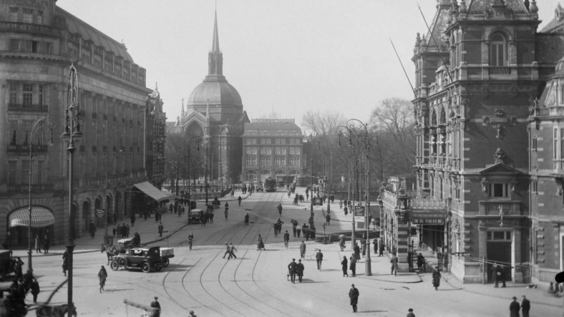 Foto histórica del pasado de la plaza Leidseplein Amsterdam