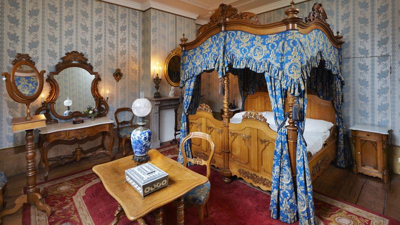 amsterdam museum willet holthuisen bed room